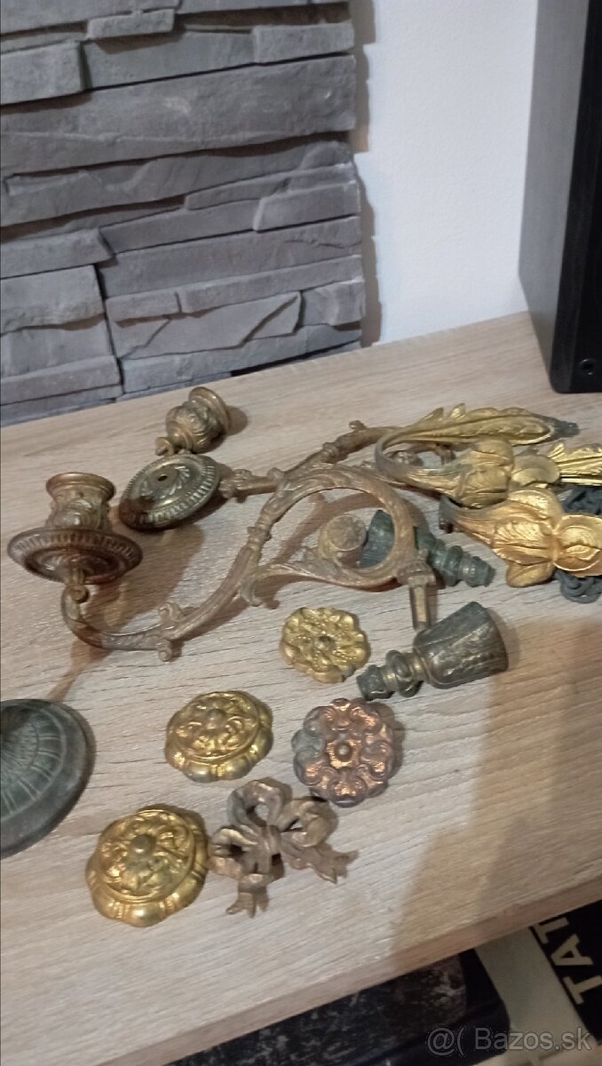 Starožitny mosadzný Svietnik - 3