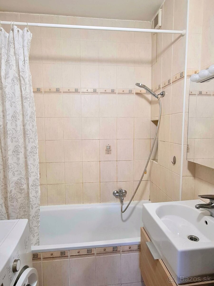 2 izbový byt v Hlohovci - 3