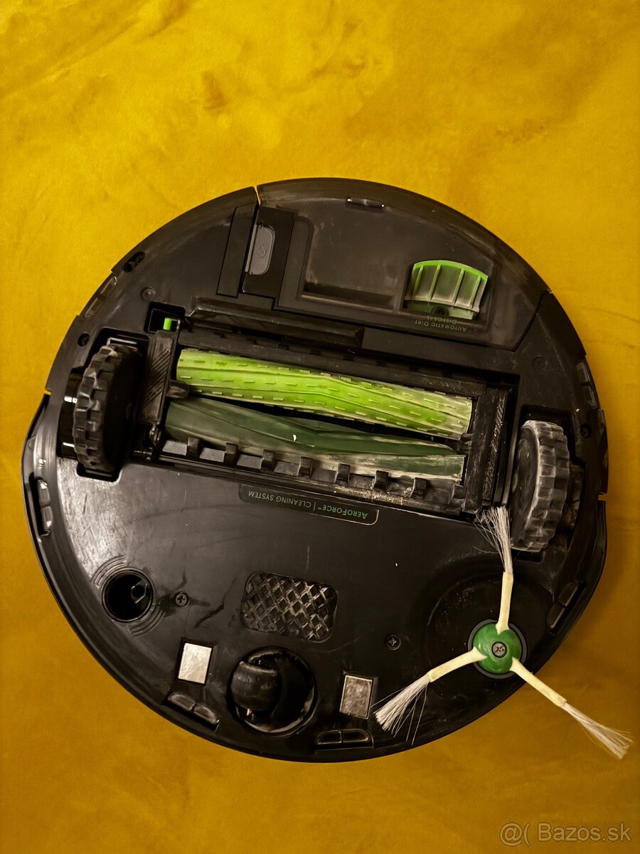 Irobot roomba J7+ - 3