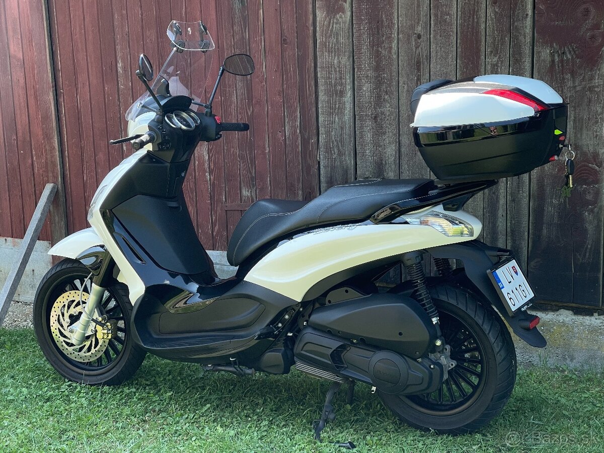 Piaggio Beverly 300ie Sport 2015 - 3