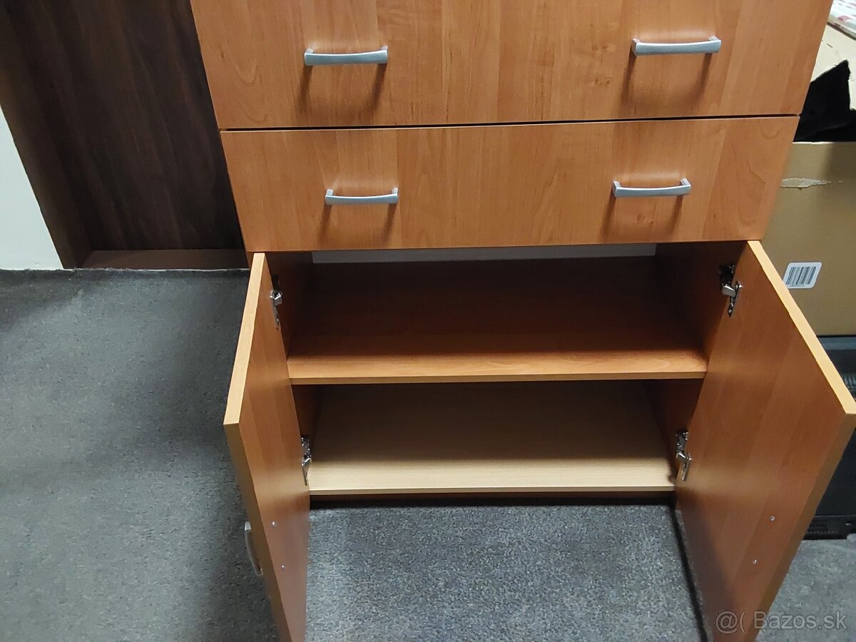 Predám komodu - 3