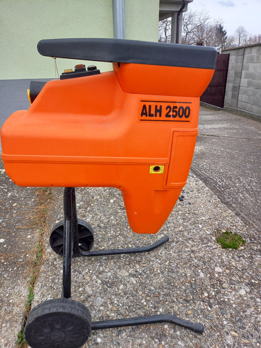 Valcový drvič konárov/štiepkovač - 3