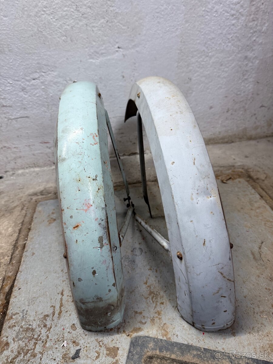 Predný blatník babeta 207 - 3