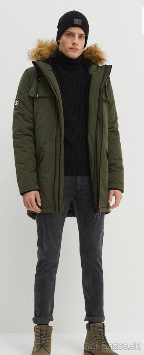 Zimná bunda-parka s kapucňou - 3