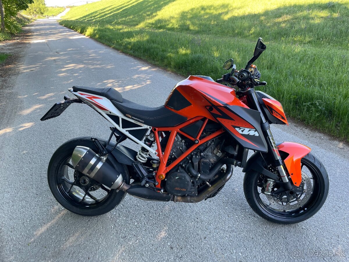 KTM Super Duke 1290 - 3