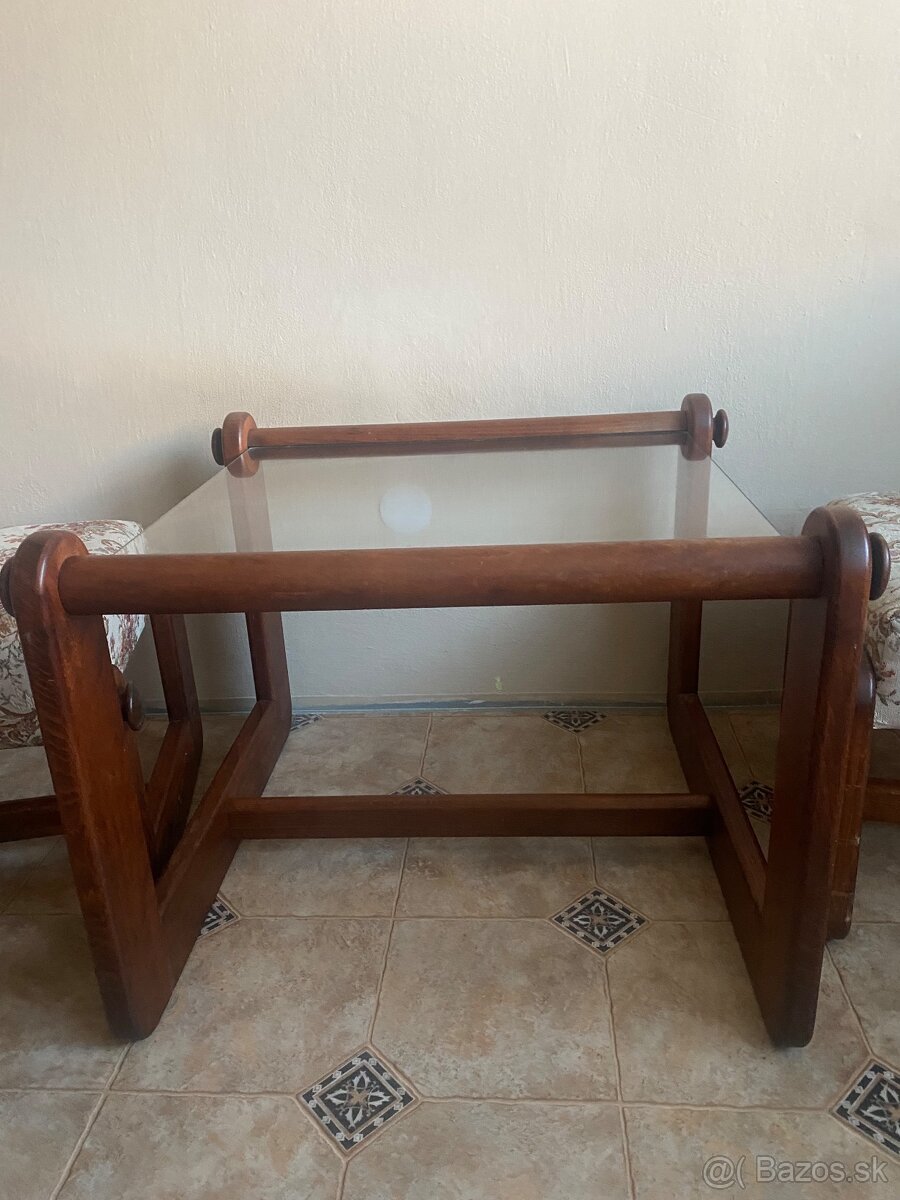 Štvorcový stolik - 3