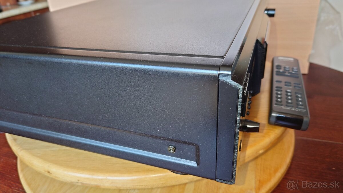 SONY CDP XA555ES - 3