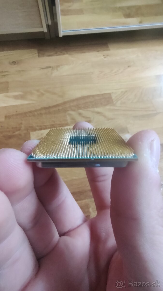 AMD Ryzen 5 2600 - 3