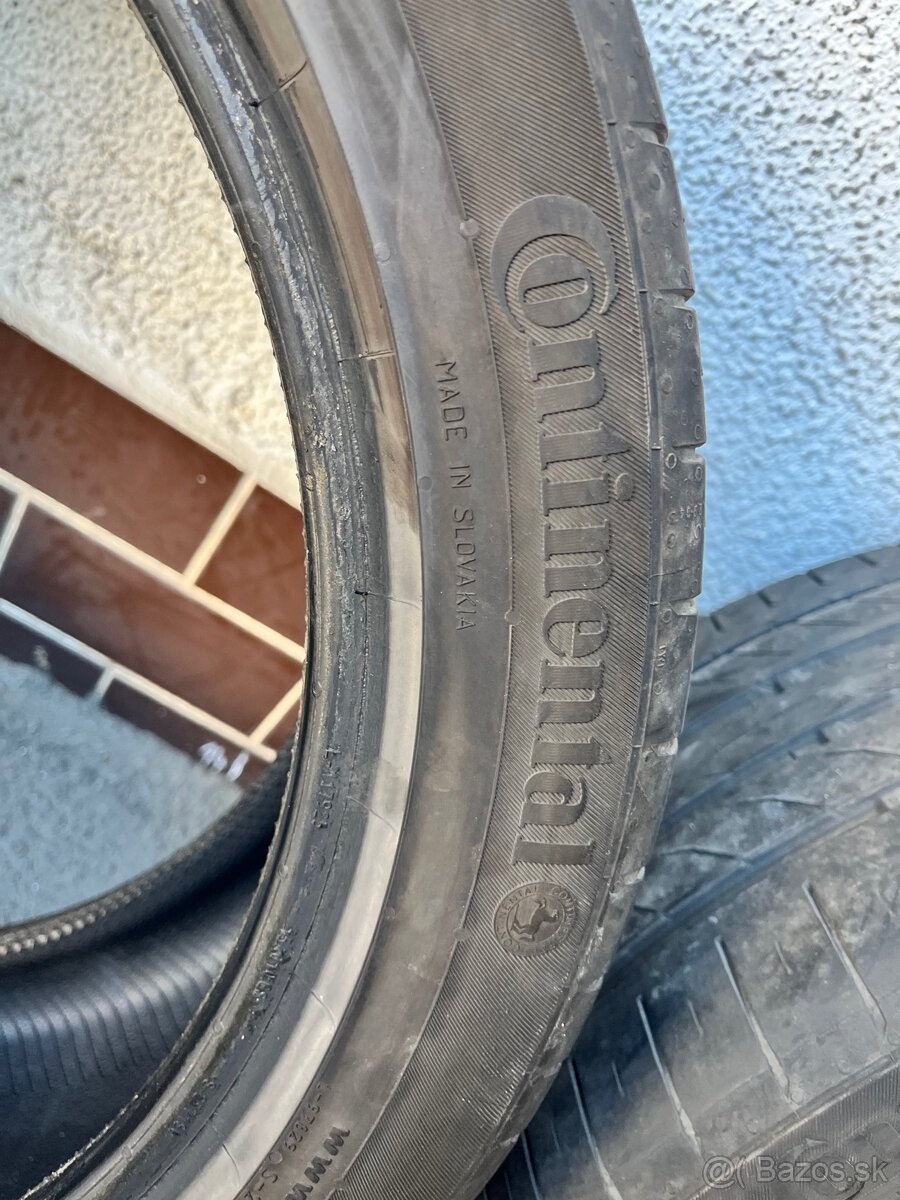 Pneu Continental 245/40 R18 - 3