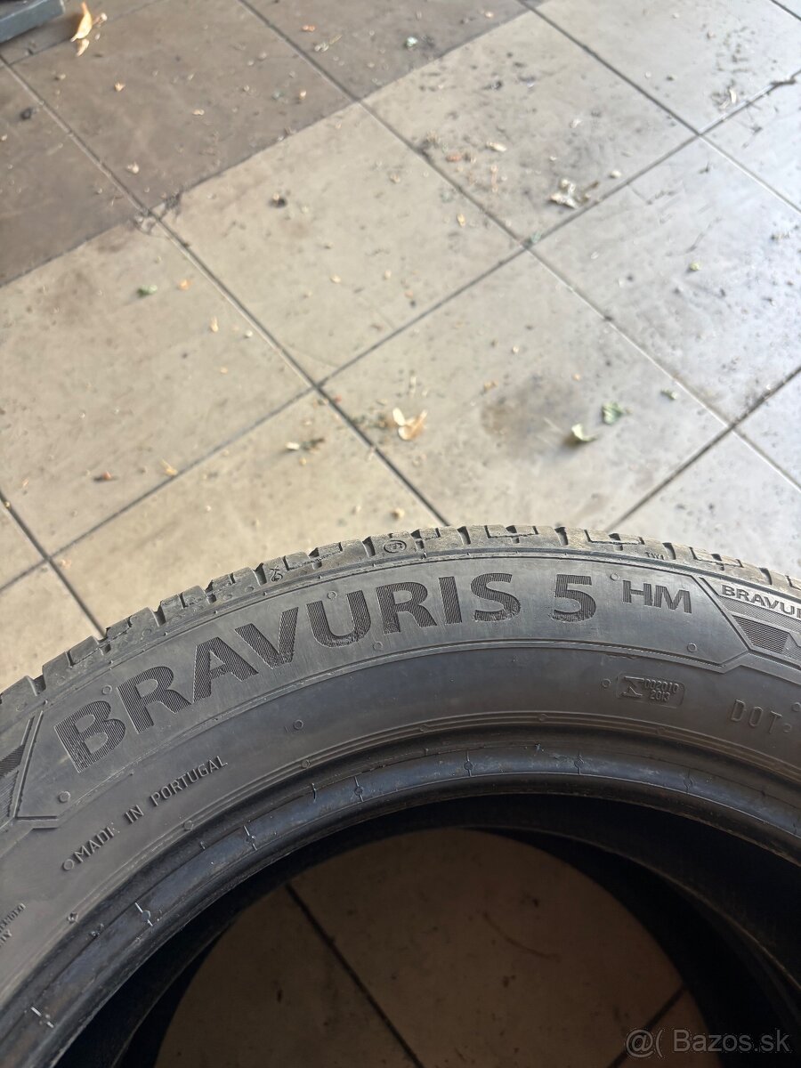 205/55R16 - 3