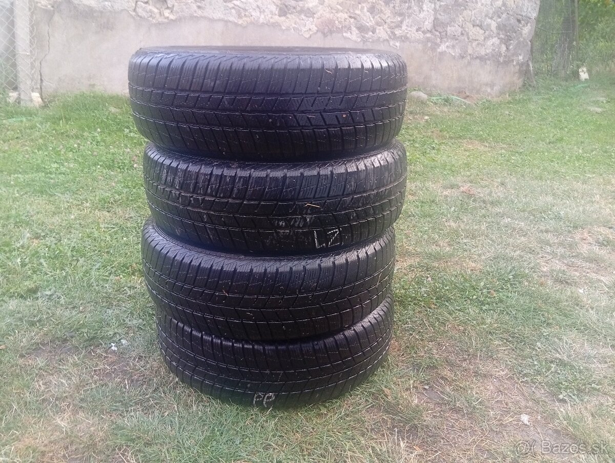 Zimné Gumy 215/70R16 - 3