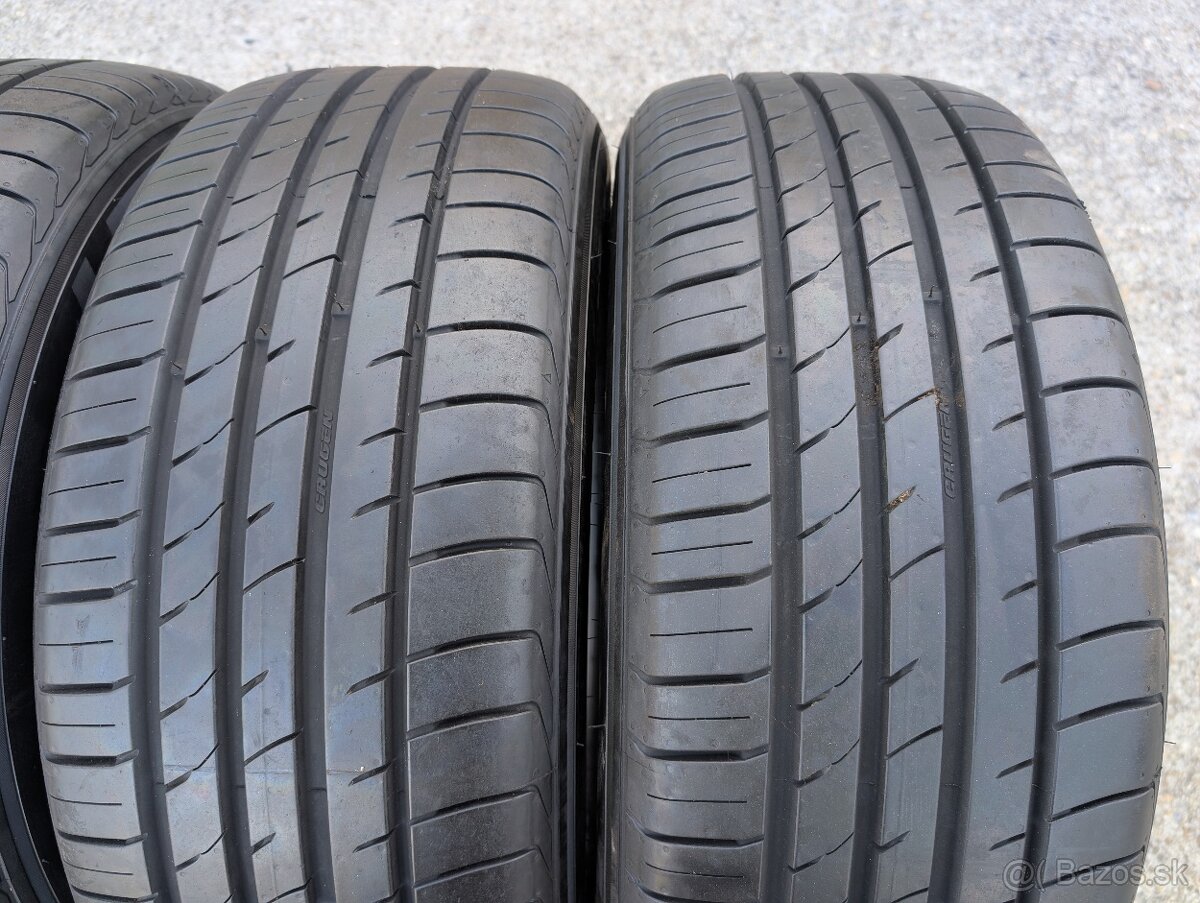 Pneu 235/55 R18 Kumho - 3