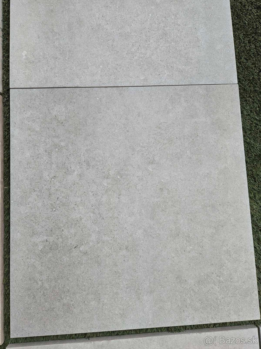 Terasová dlažba hrúbka 2cm, 60x60, vzhľad brúsený betón sivá - 3