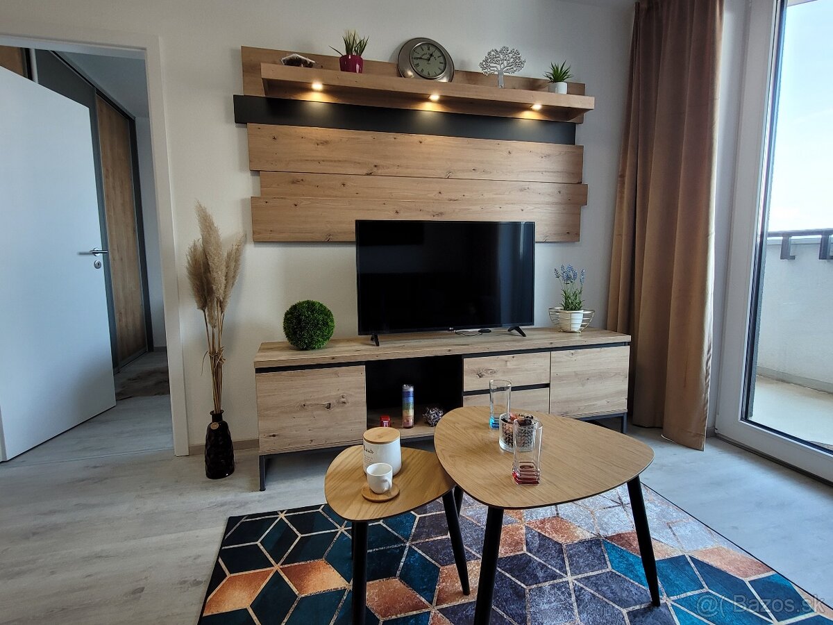 2i byt s prémiovým výhľadom│BEZ DEPOZITU│3 D - 3