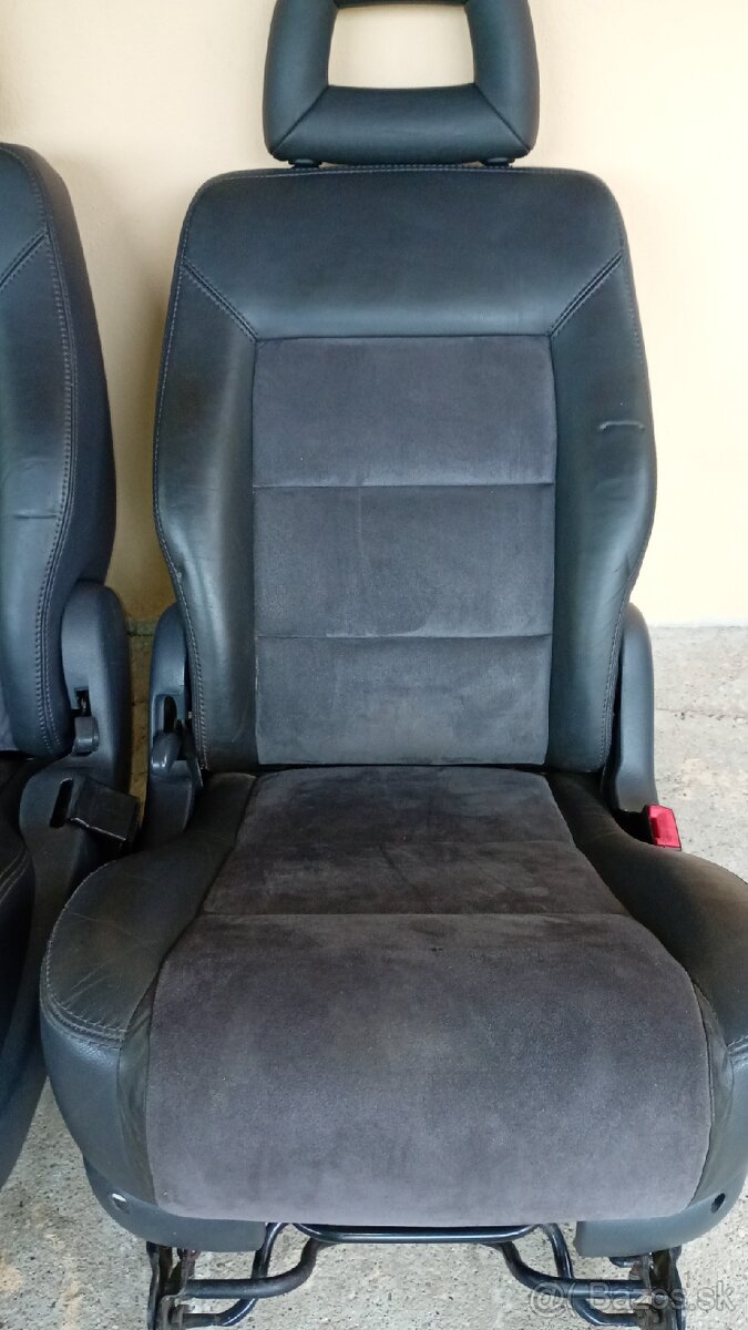 Sedačky+tapacíre VW Sharan , LUXUS v tomto veku. - 3