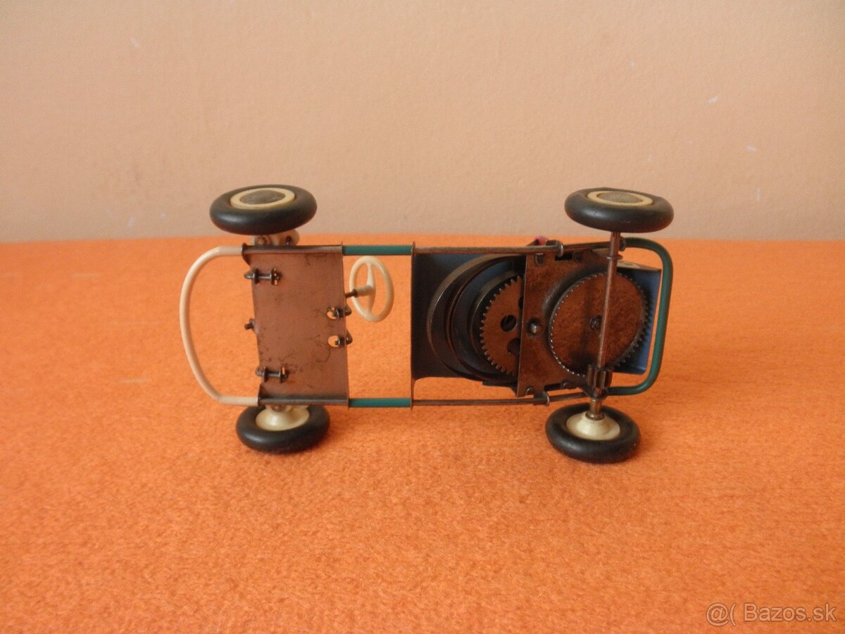 stará hračka - autíčko motokára Ites na kľúčik 60.-70. roky - 3