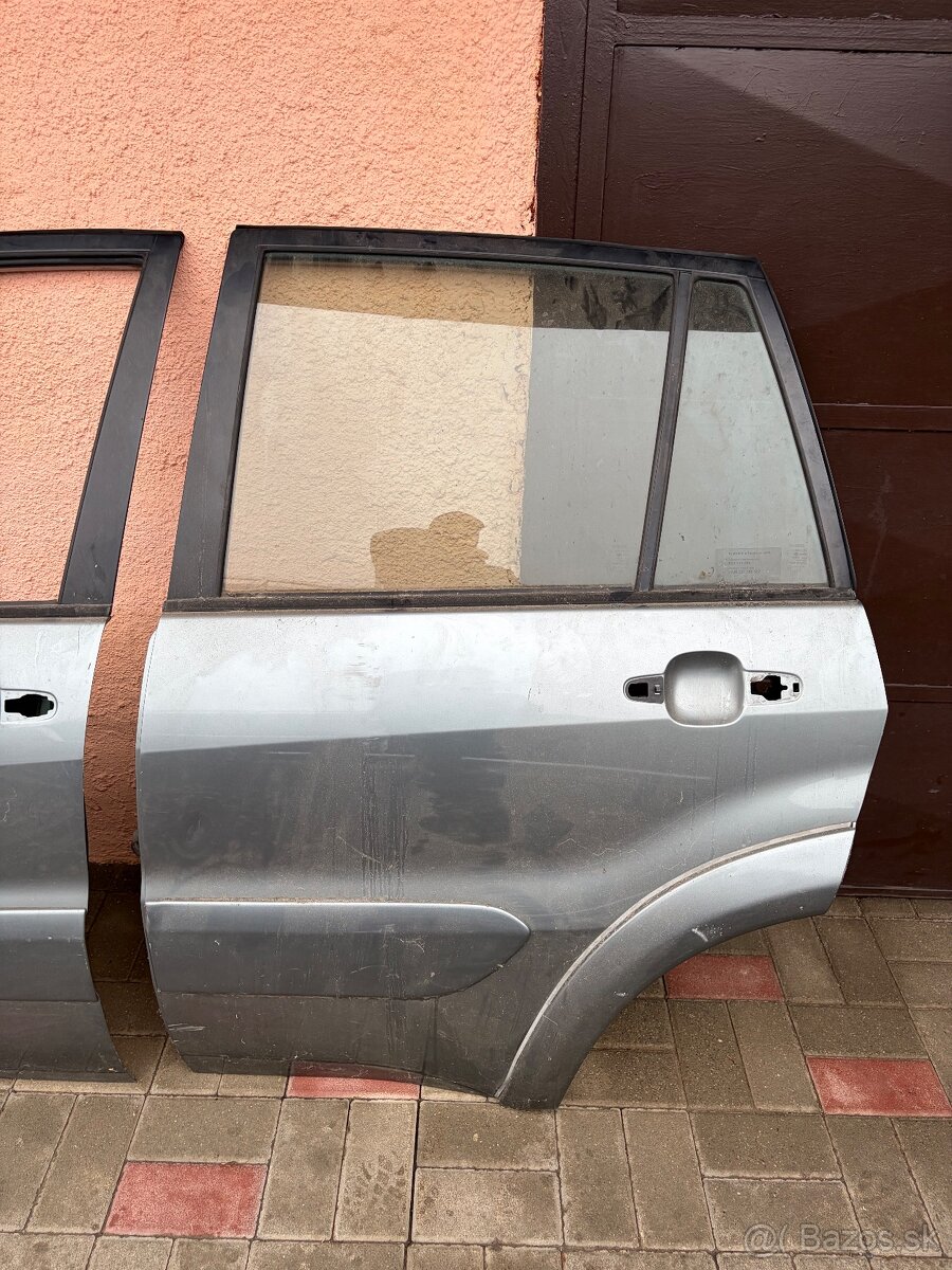 Toyota Rav4 Dvere - 3