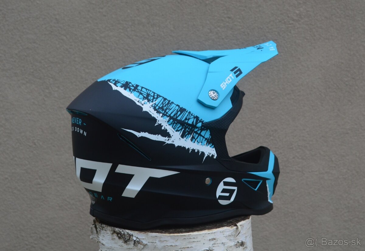 Prilba helma shot matná - 3