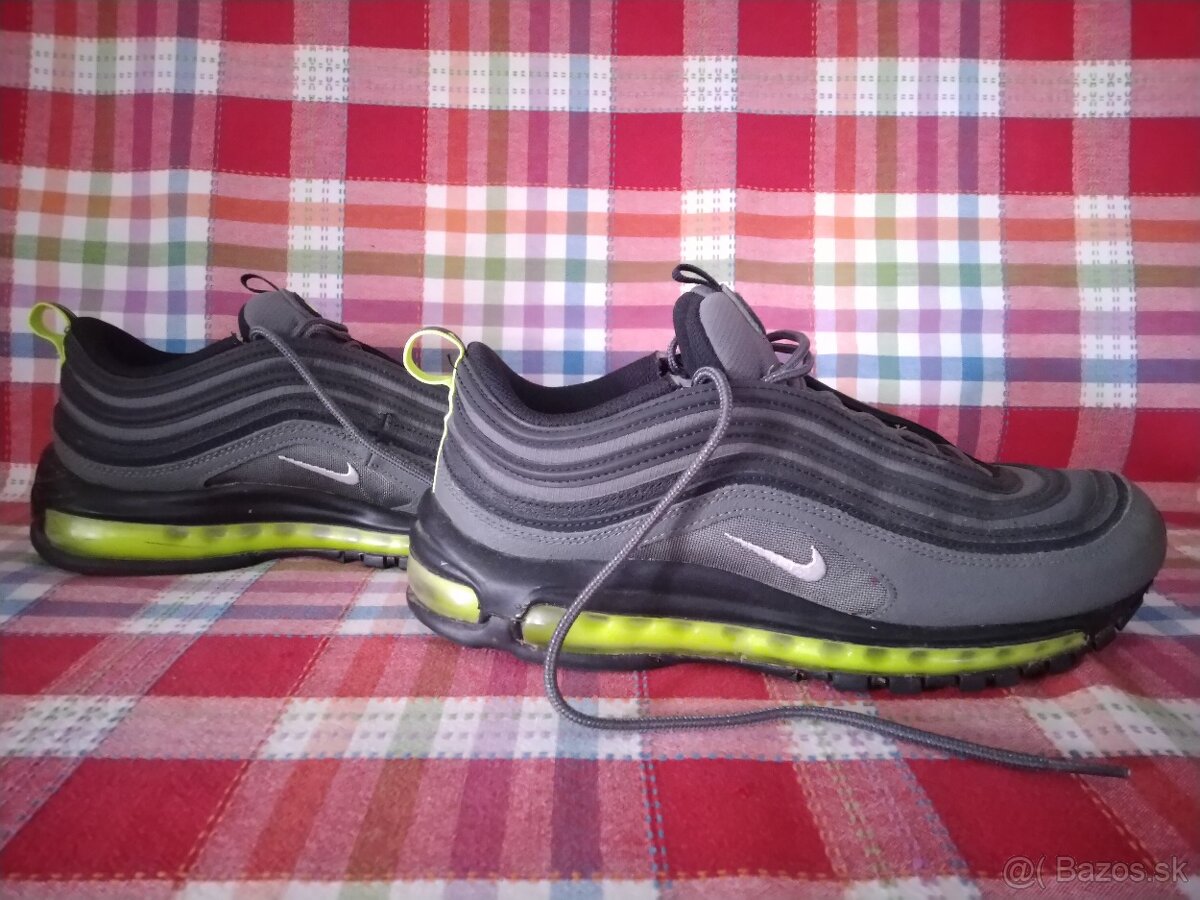 Botasky NIKE Air Max - 3