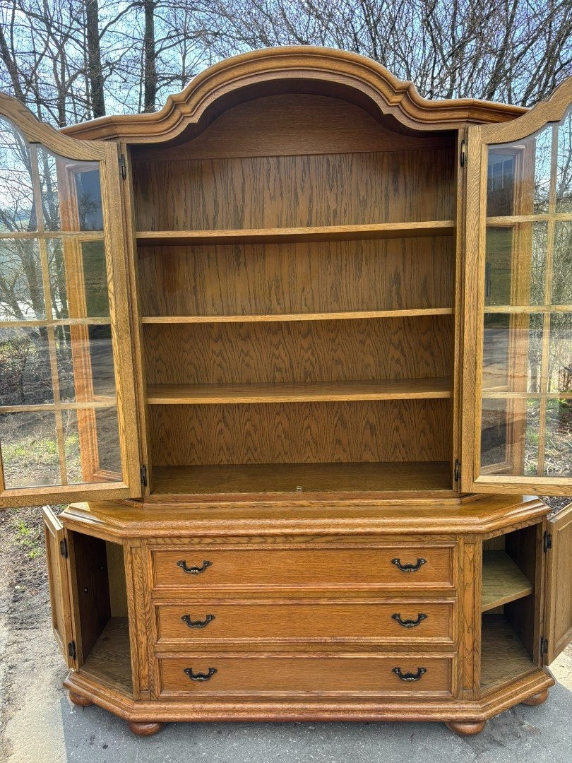 Rustikálna masivná vitrína - 3