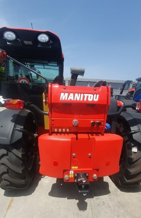 Teleskopický manipuláor Manitou 741 140V Premium - 3