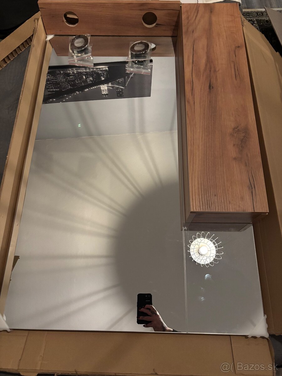 Kúpeľnové zrkadlo so skrinkou - zlatý dub - 3