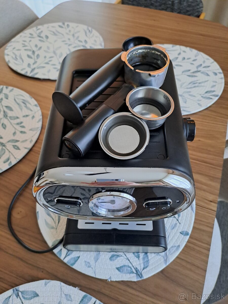 Pákový kávovar Silvercrest s napeňovačom mlieka - 3