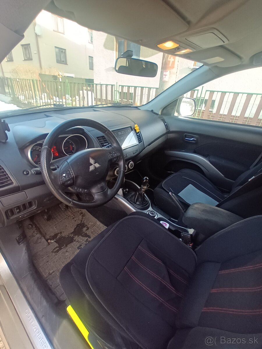 Mitsubishi outlander - 3