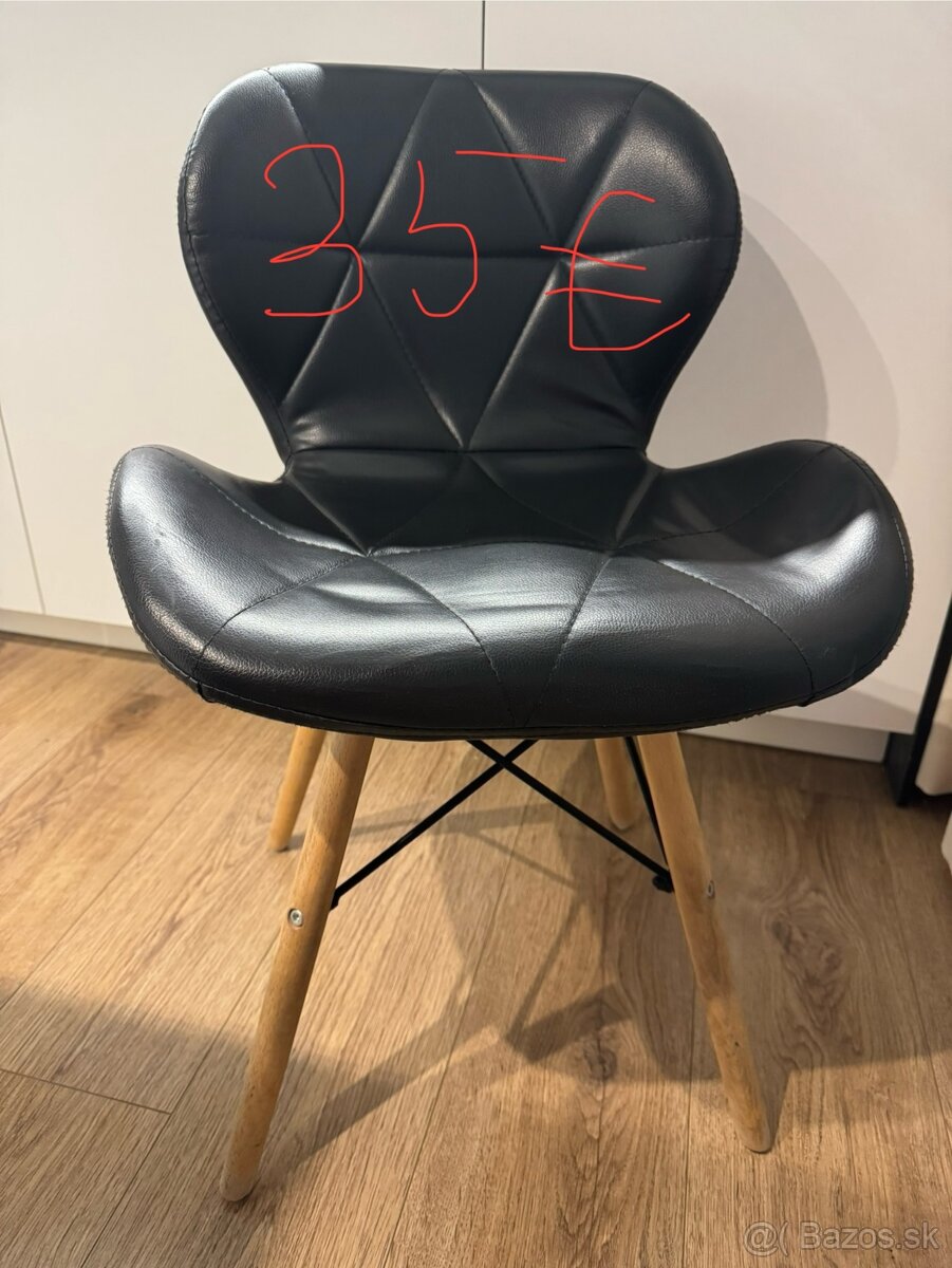 Kozmeticky vozík vo výbornom stave - 3