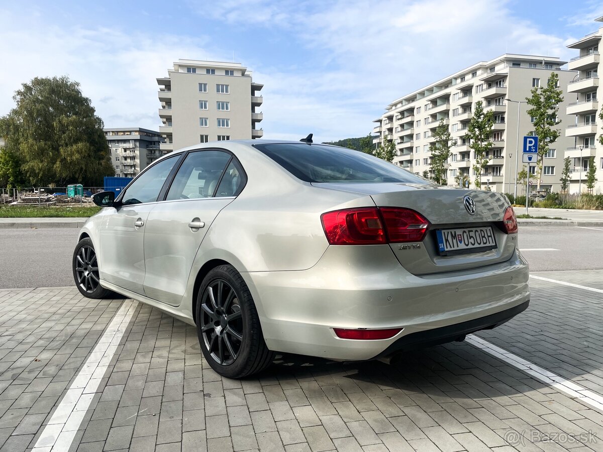 VW Jetta 1,6tdi 2011 - 3