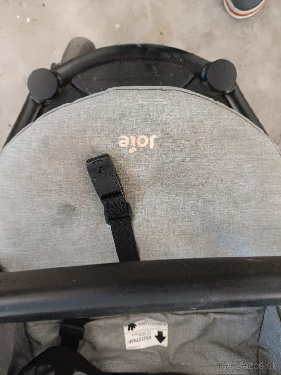 Predám rozkladateľný kočík Joie + doplnky - 3