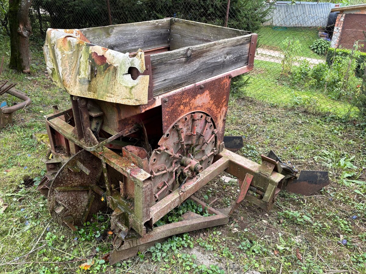 Sadzač zemiakov dvojriadkový - 3