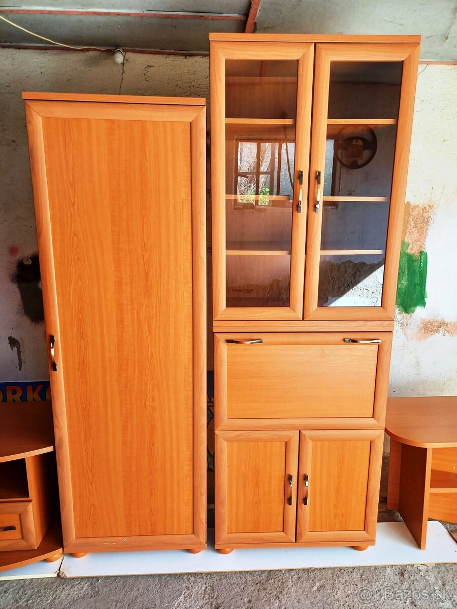 Obyvacia sektorová stena - 3