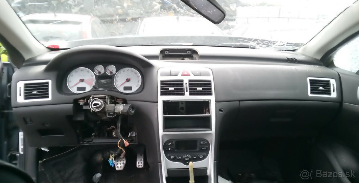 Peugeot 307 CC 1,6i 16V 79kw - 3
