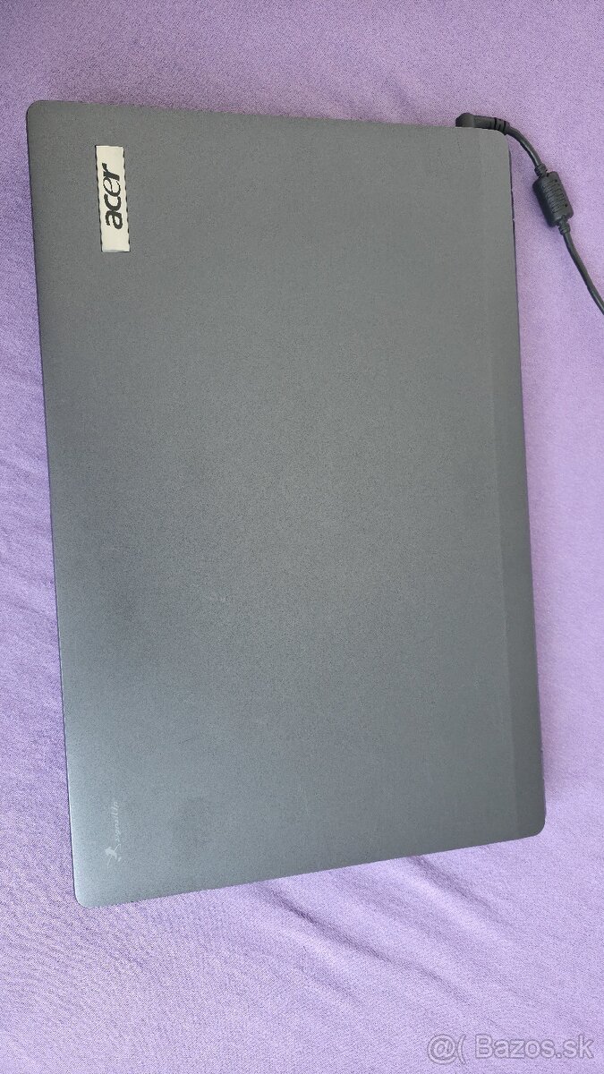 Predám notebook - 3