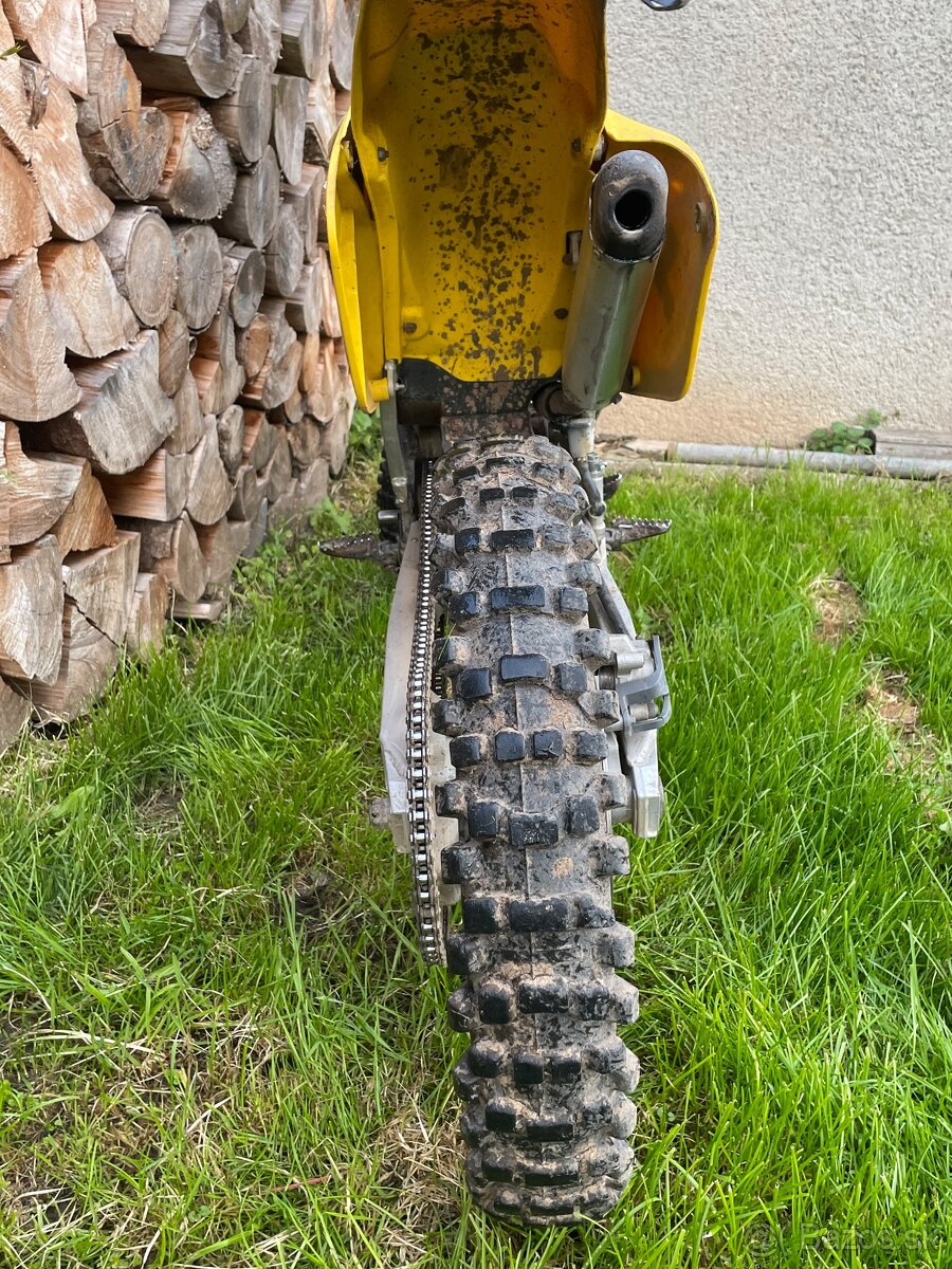 Suzuki rm 125