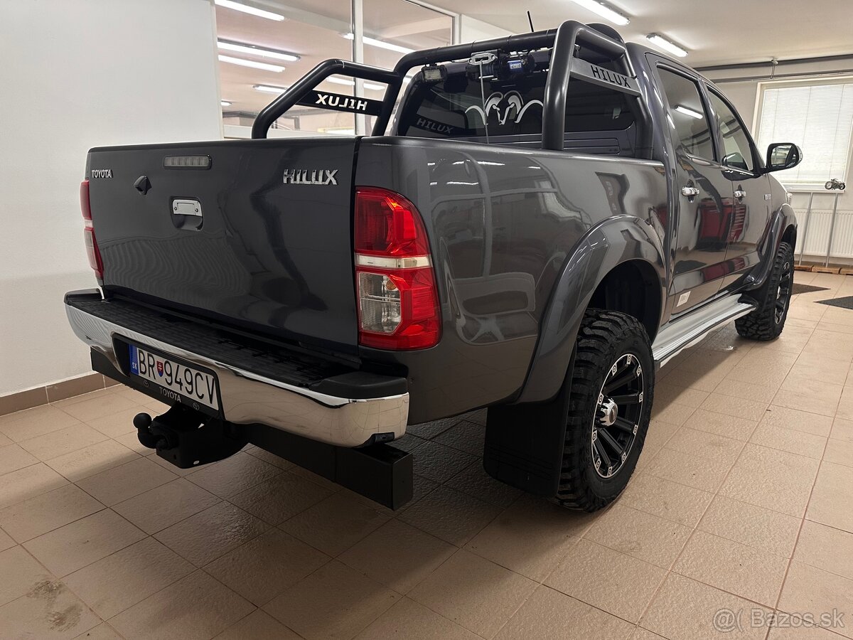 Toyota Hilux 3.0 A/T 2014