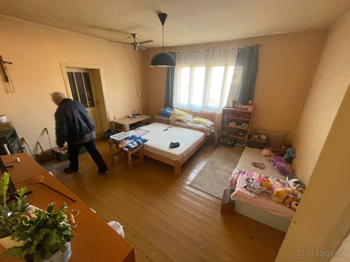 Na predaj rodinný dom v obci Bruty - 3