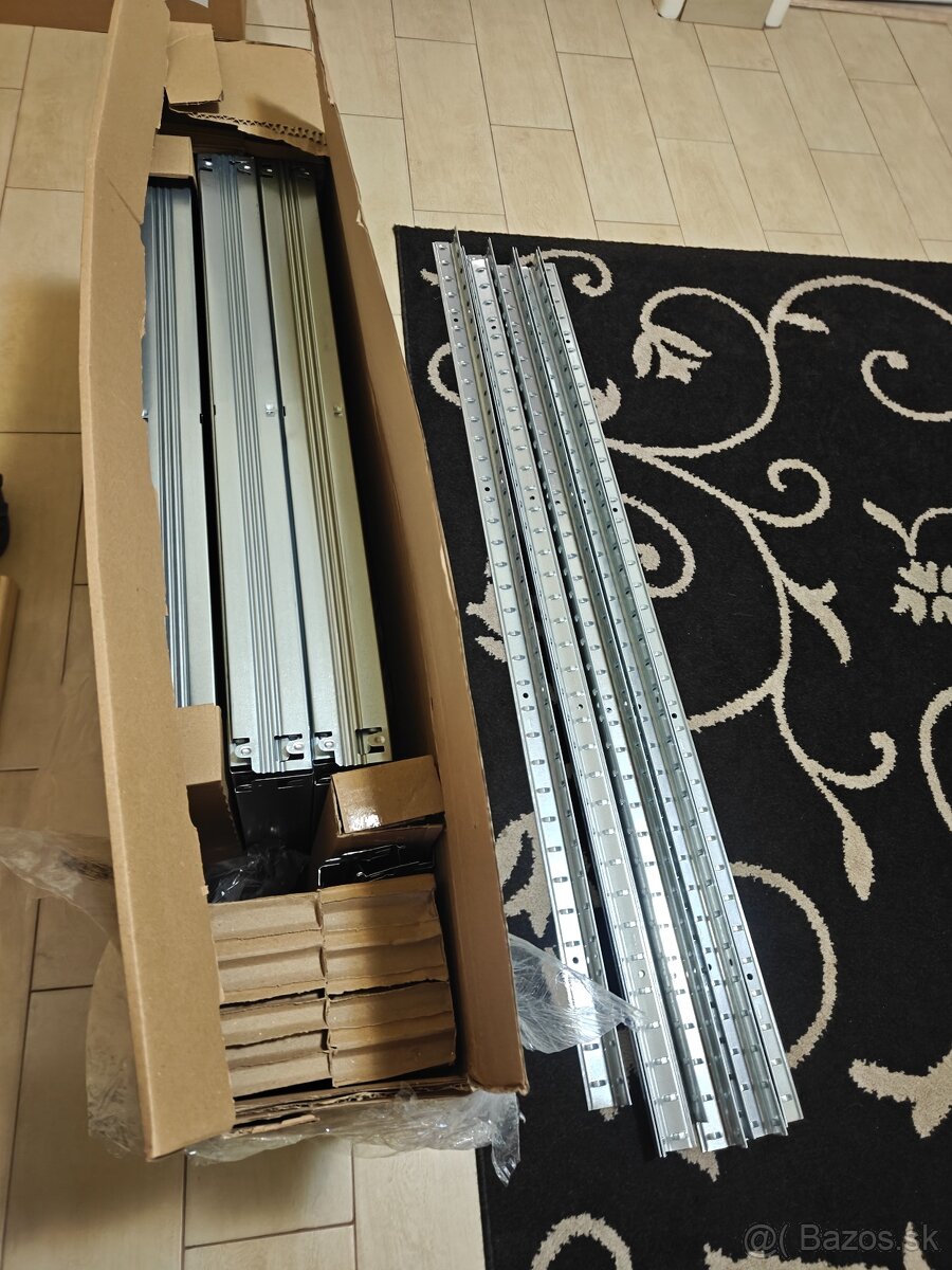 Celokovové bezskrutkové regále 60 x 40 x variabilná výška - 3