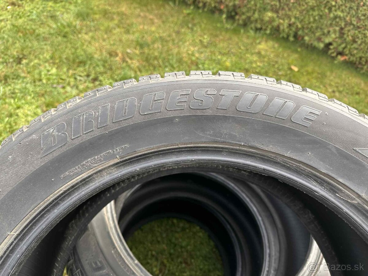 Bridgestone 265/50R20 - 3