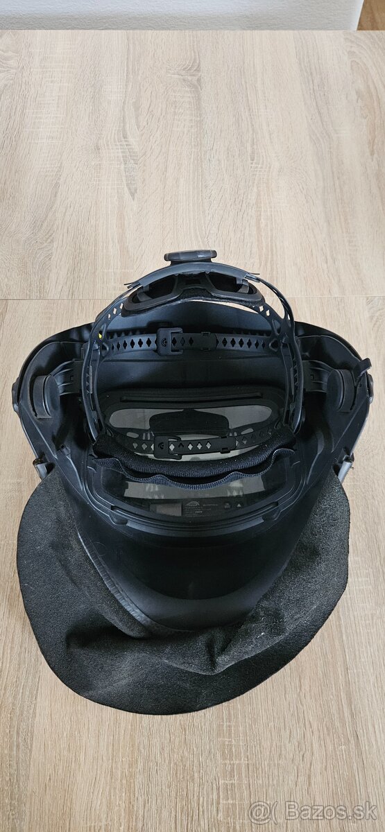 Filtrácia Optrel SWISS AIR a Zváracia kukla MOST WELD RAPTOR - 3