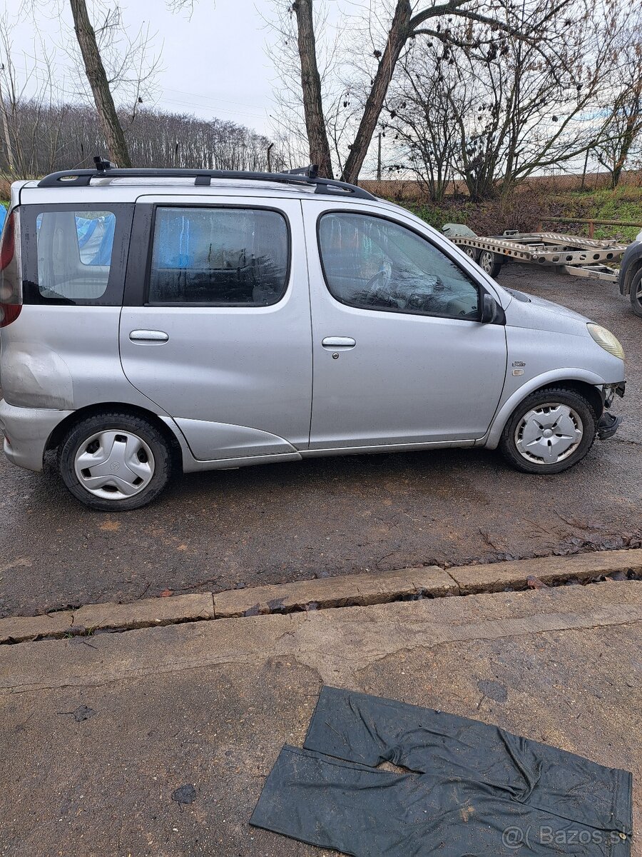 ND z Toyota Yaris Verso 1.4D-4D 55kW r.v. 2002 - 3
