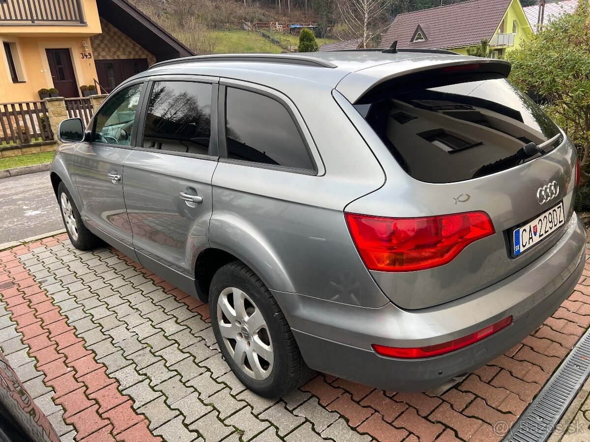 Audi Q7 - 3