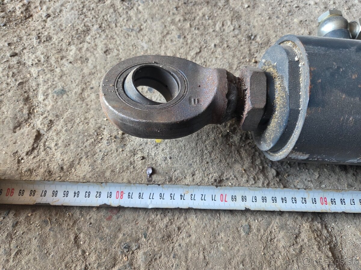 Hydraulicky valec - 3