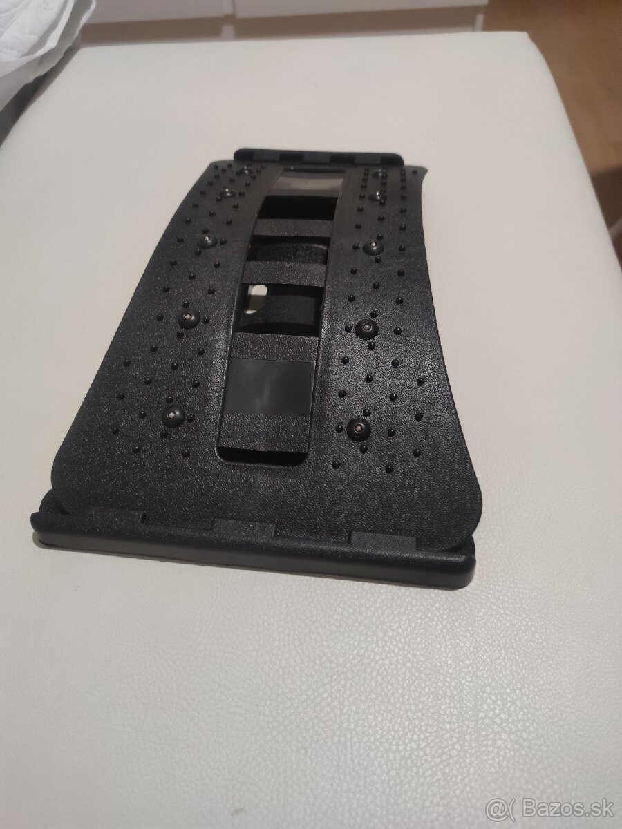 Masážny naťahovač chrbta - 3