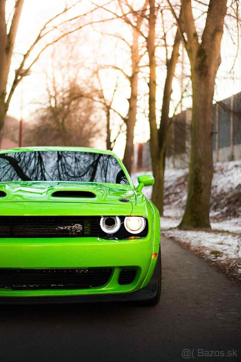 Dodge Challenger SRT 6.4 HEMI Widebody - 3