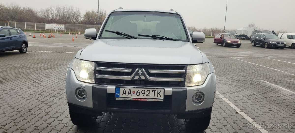 Predám Mitsubishi Pajero MK4 LWB 3.2Did - 3