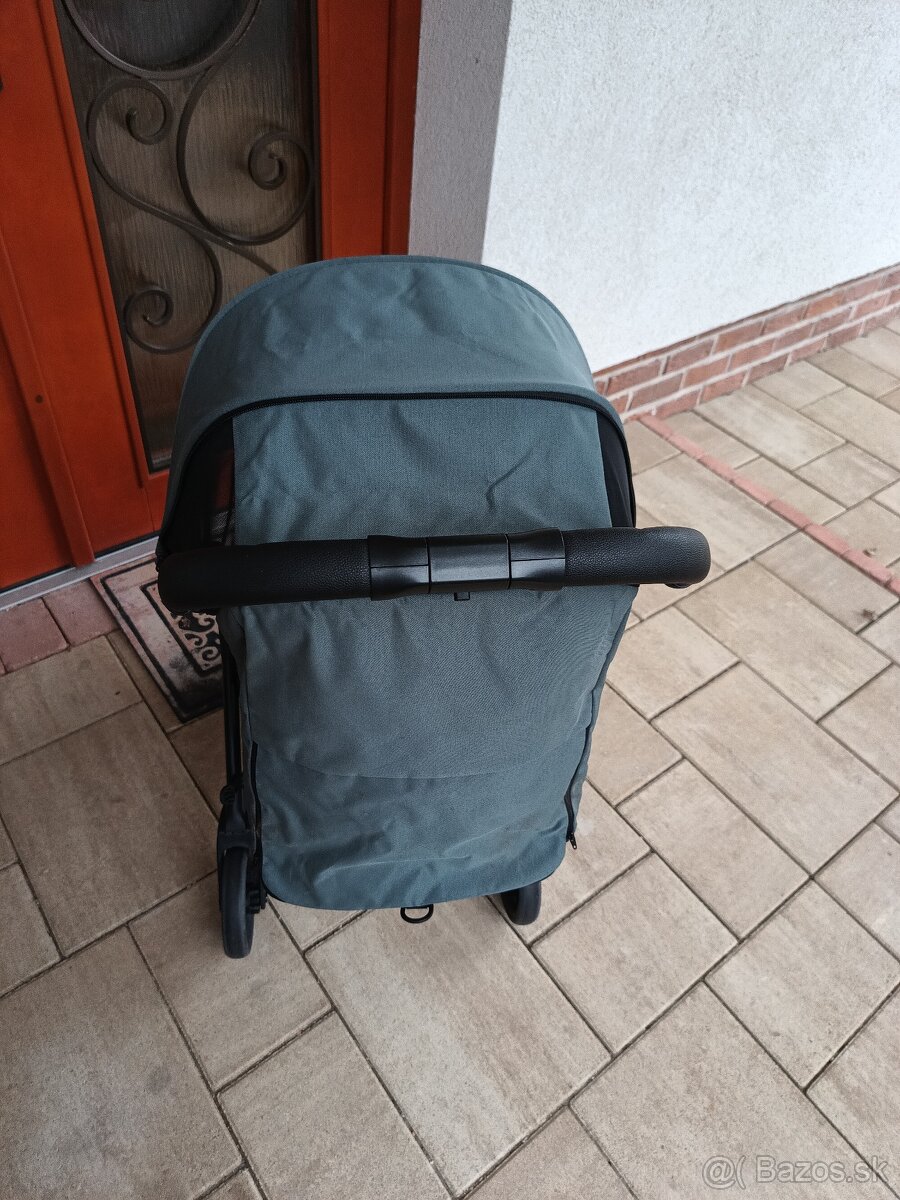 Sportovy lahky kocik Easywalker Jackey - 3