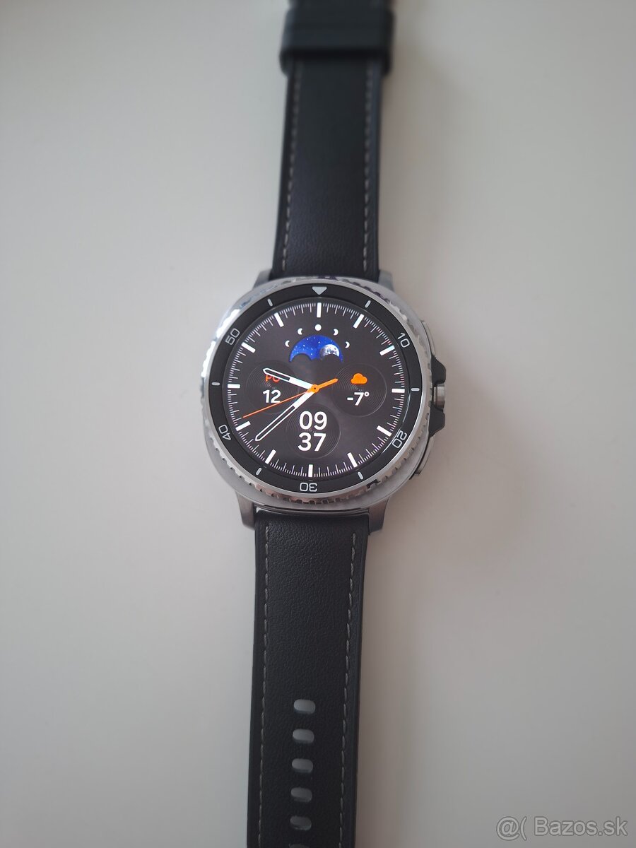 Samsung Galaxy watch 8 classic - 3