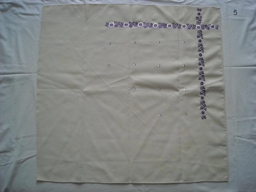 Ručník šatka,vyšívaná nástenka a obrus - 3